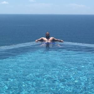 Meet your Posher, Edwin